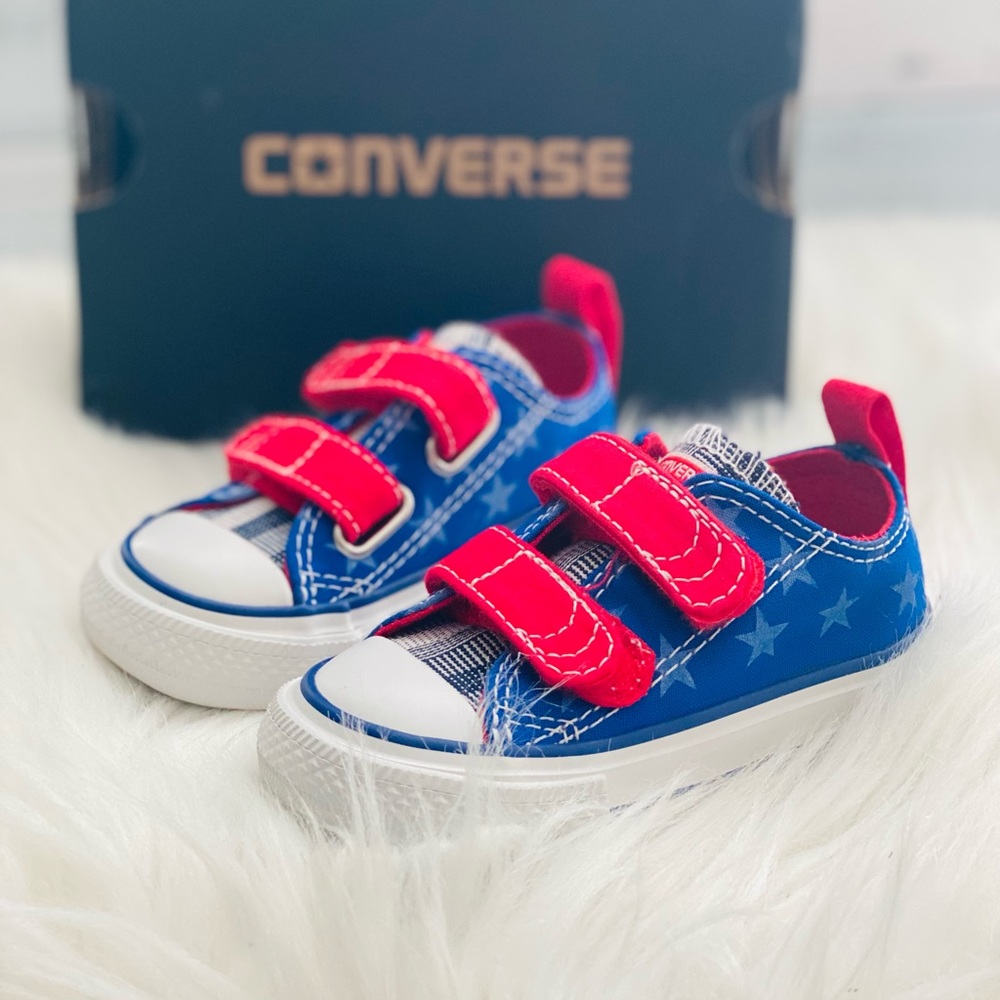 Baby Converse Radio Blue/Red Star Sneakers - Picture 2 of 7